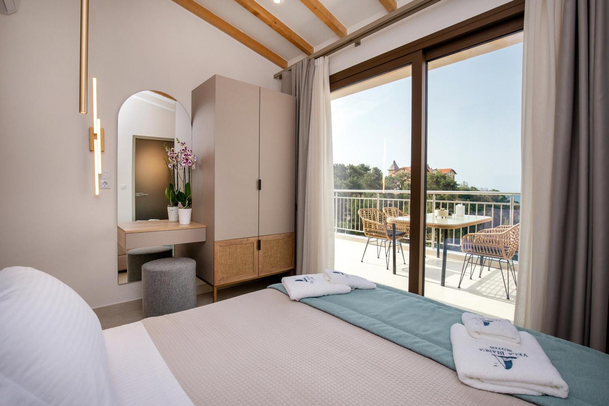 Vela Bianca Suites Limenaria  Exterior photo